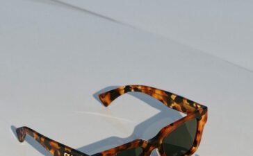 KERING EYEWEAR